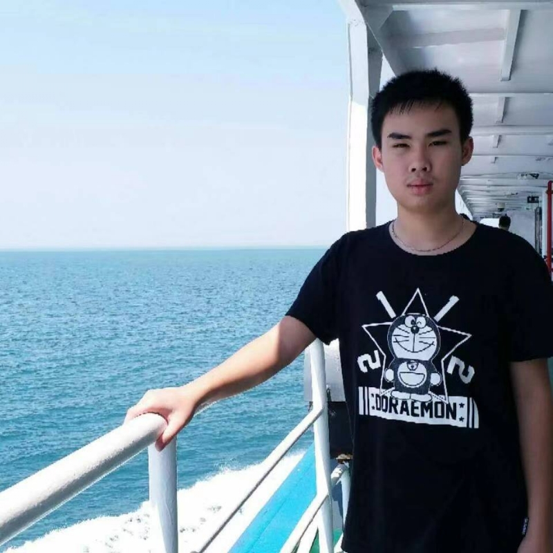 小绅士的第二张照片--烟台相亲服务中心