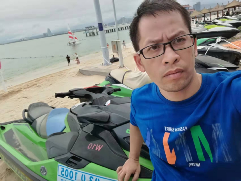 天涯漂海角泊的第三张照片--烟台相亲服务中心