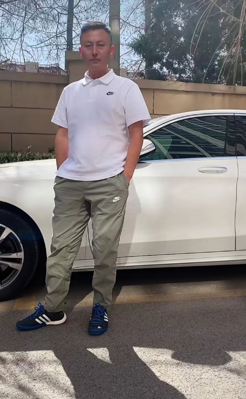 撕心裂肺的第一张照片--烟台相亲服务中心