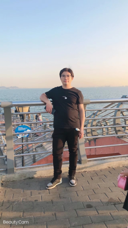 陆迅的第一张照片--烟台相亲服务中心