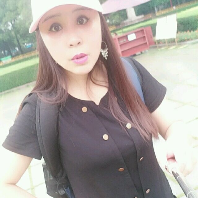 追光的第一张照片--烟台相亲服务中心