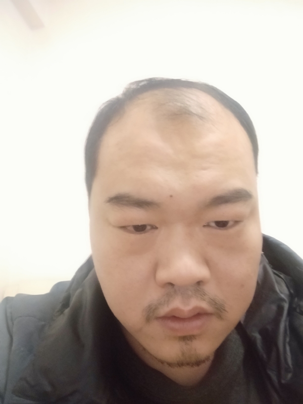 海阔天空的第一张照片--烟台相亲服务中心