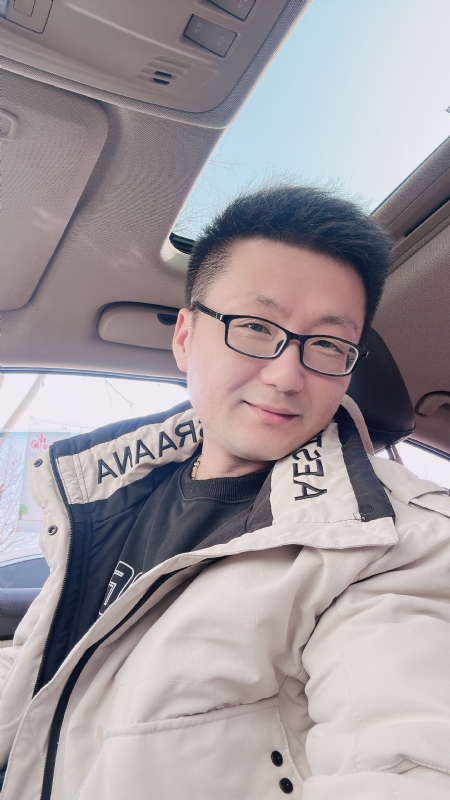 不离不弃的第二张照片--烟台相亲服务中心