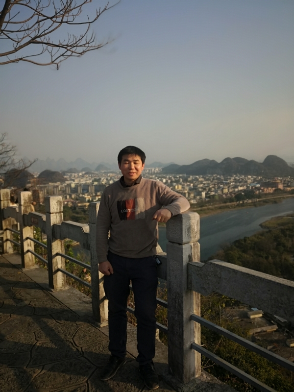 漓江之上的第三张照片--烟台相亲服务中心