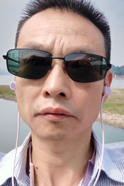 猪哥哥的第三张照片--烟台相亲服务中心