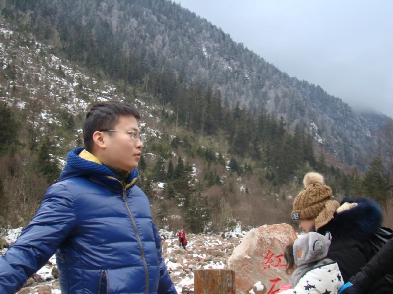 明志的第一张照片--烟台相亲服务中心