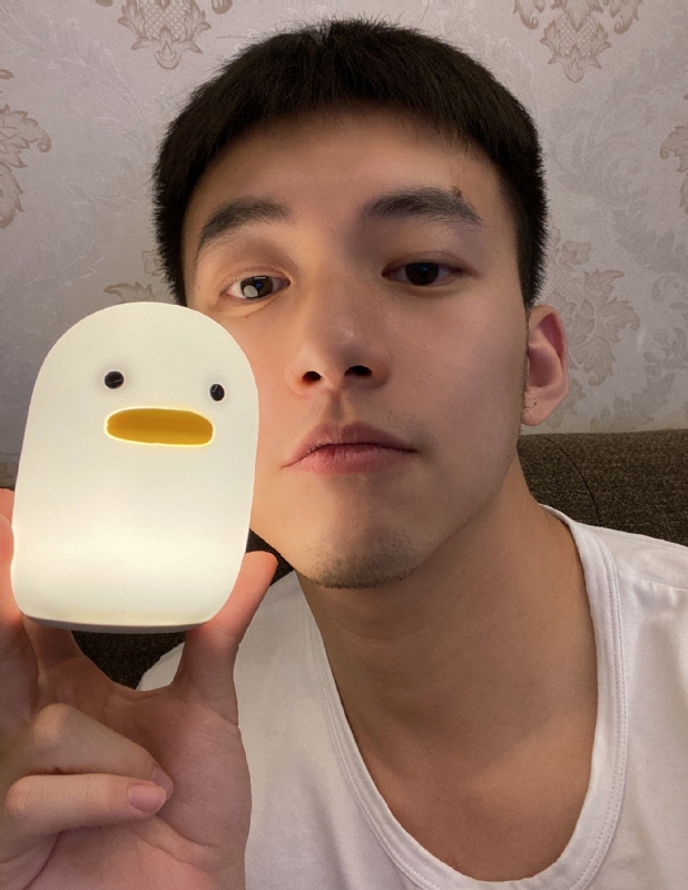 绝世大冤种的第三张照片--烟台相亲服务中心