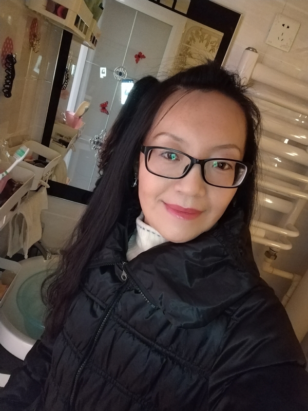 颜的第一张照片--烟台相亲服务中心