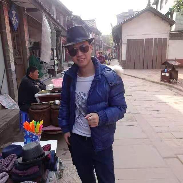 橙光的第二张照片--烟台相亲服务中心