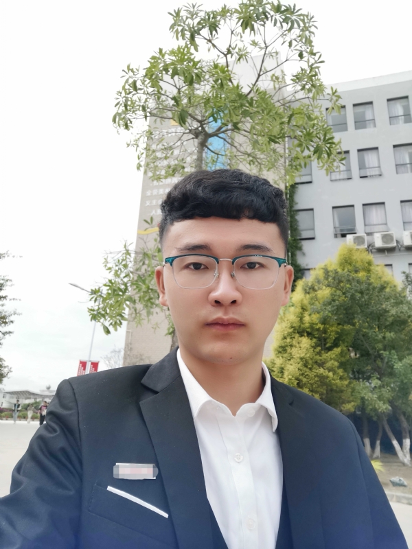 毓文的第一张照片--烟台相亲服务中心