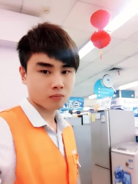 罗自强的第二张照片--烟台相亲服务中心