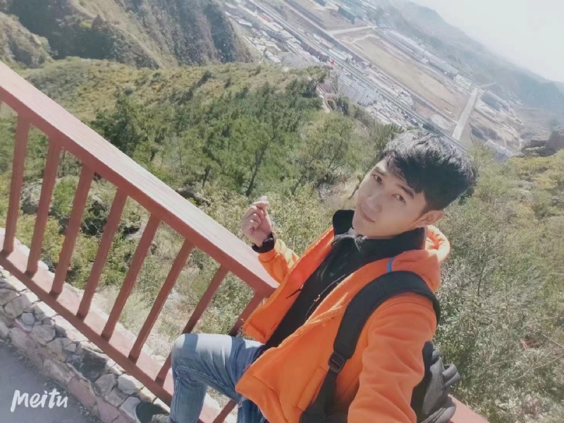 小啊鹏的第一张照片--烟台相亲服务中心