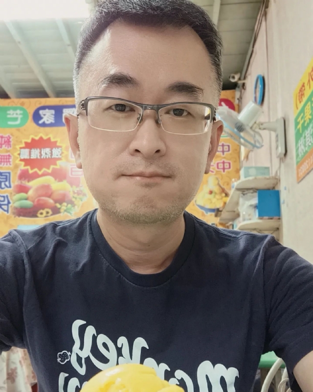 感感的第一张照片--烟台相亲服务中心