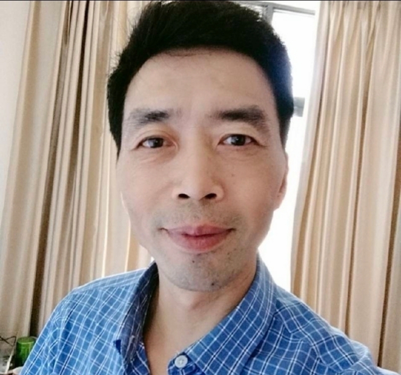 零距离的第二张照片--烟台相亲服务中心