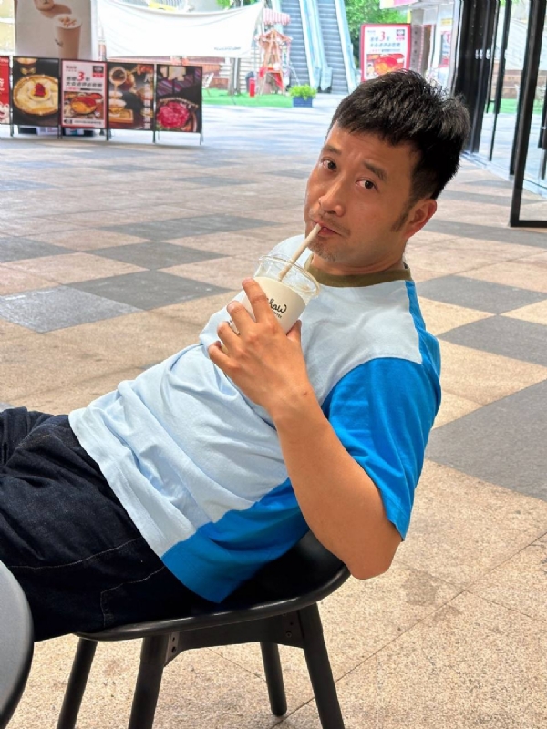 生而为人的第一张照片--烟台相亲服务中心