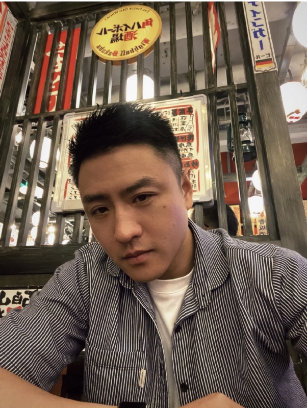 伴你长按的第一张照片--烟台相亲服务中心