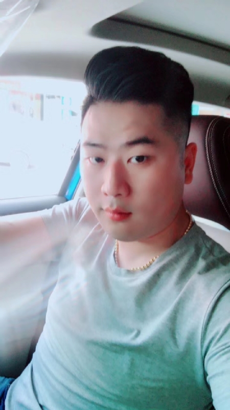 爱吃冰西瓜的猪的第一张照片--烟台相亲服务中心