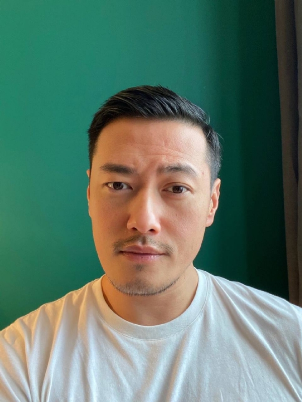 Allen的第一张照片--烟台相亲服务中心