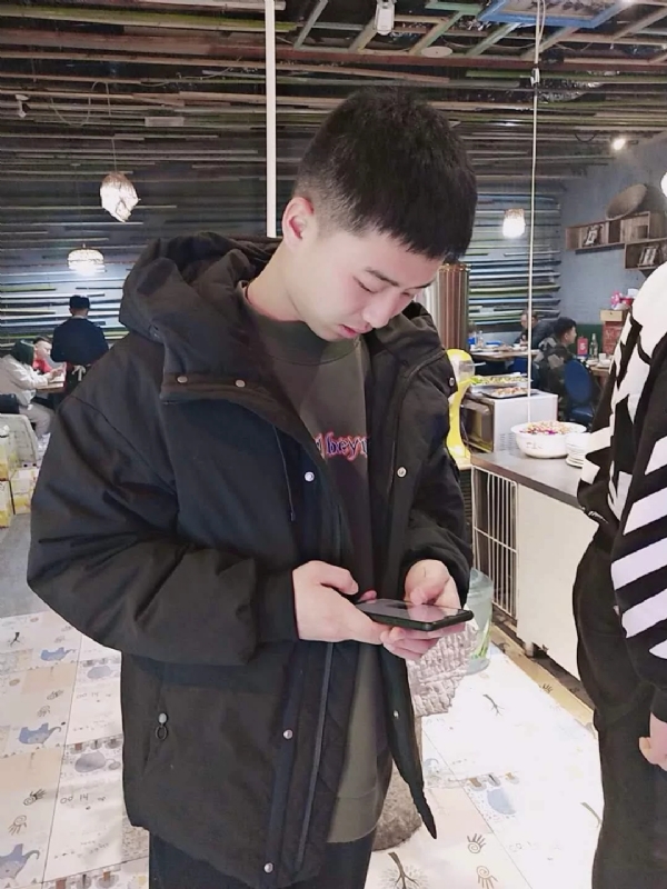 小赵的第一张照片--烟台相亲服务中心