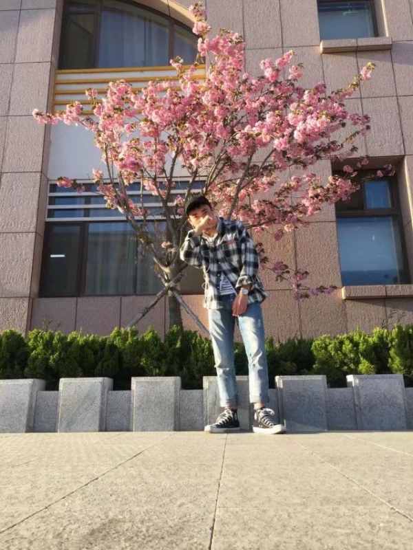 明非的第一张照片--烟台相亲服务中心