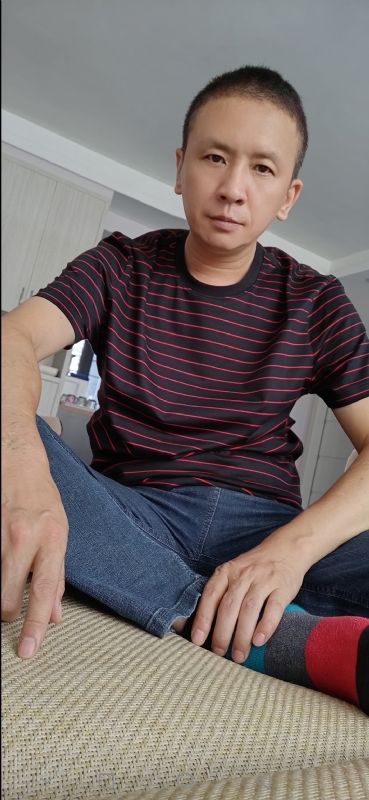 诚~的第一张照片--烟台相亲服务中心