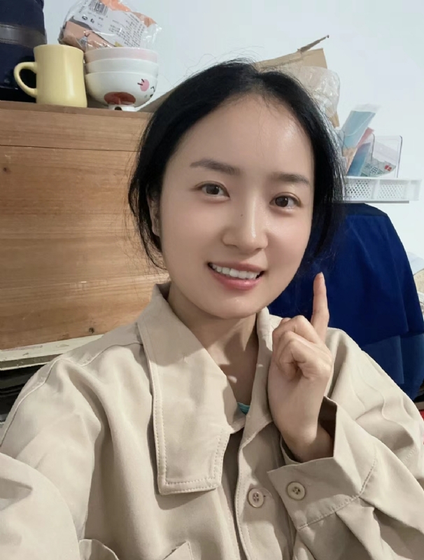 多喝热水的第一张照片--烟台相亲服务中心