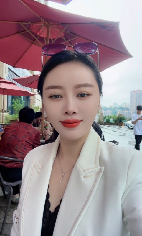 Angela的第一张照片--烟台相亲服务中心