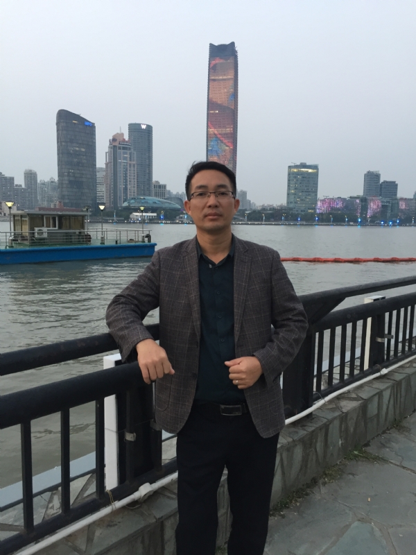 风月无边的第一张照片--烟台相亲服务中心