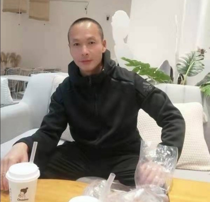 春满的第一张照片--烟台相亲服务中心