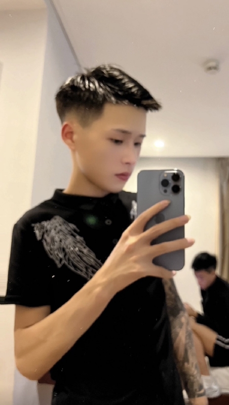 ywhejeue的第一张照片--烟台相亲服务中心