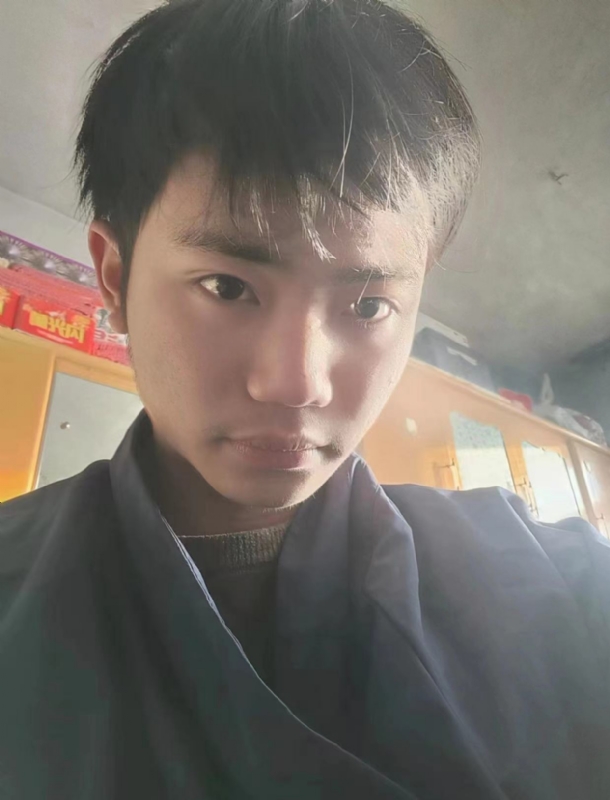 Rugm的第一张照片--烟台相亲服务中心