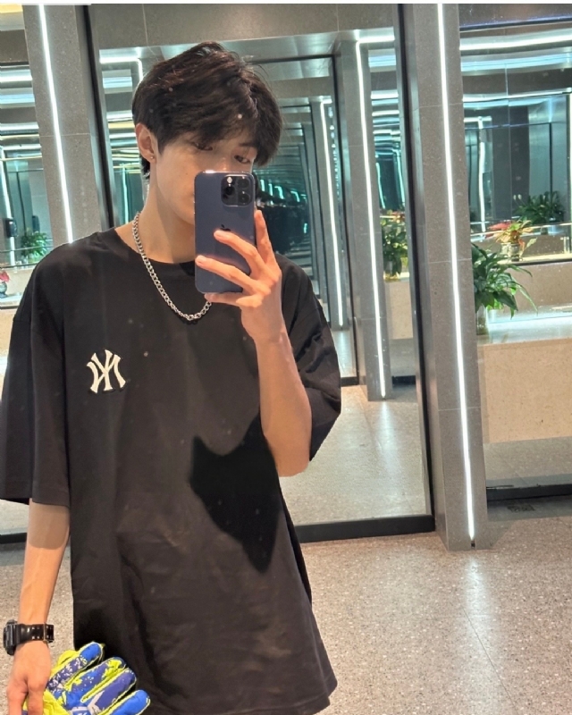 简凡的第一张照片--烟台相亲服务中心