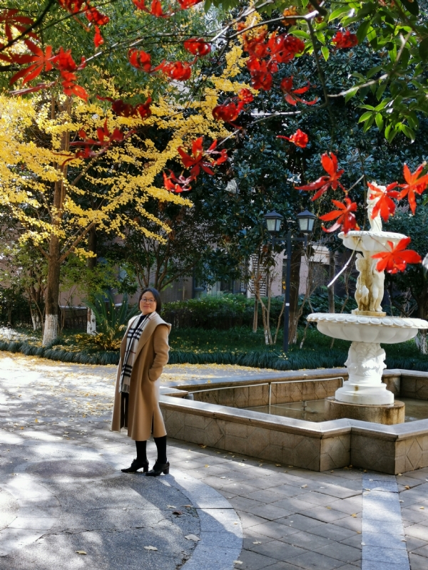 随缘的第一张照片--烟台相亲服务中心