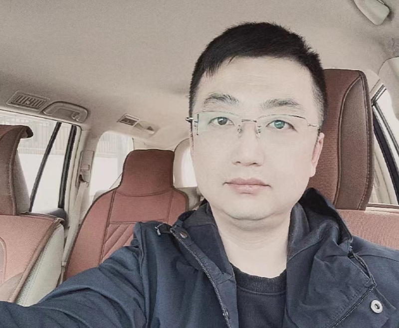 磐石的第二张照片--烟台相亲服务中心