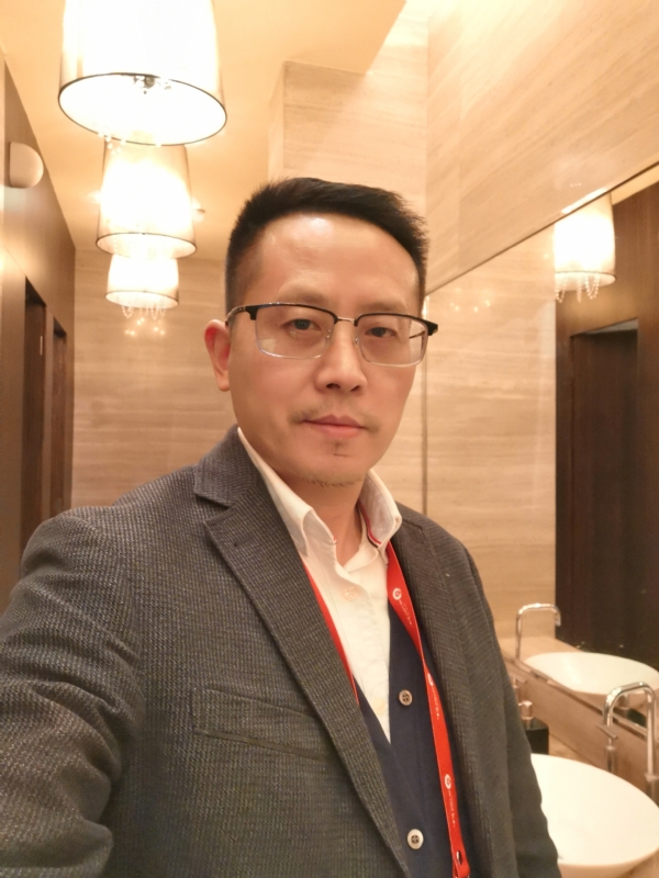 燕青的第二张照片--烟台相亲服务中心