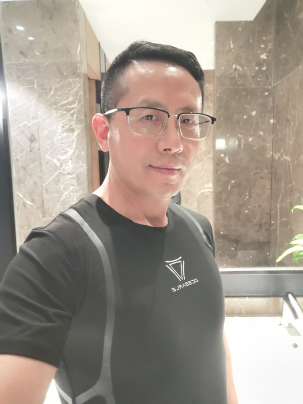 燕青的第四张照片--烟台相亲服务中心