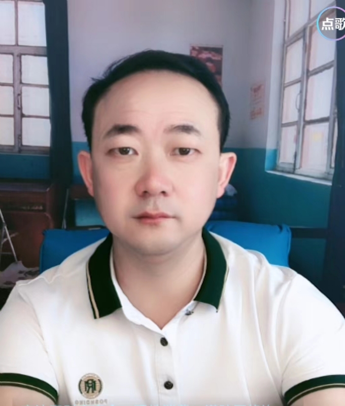 成秀才的第一张照片--烟台相亲服务中心