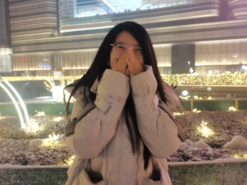 幸福相伴的第一张照片--烟台相亲服务中心