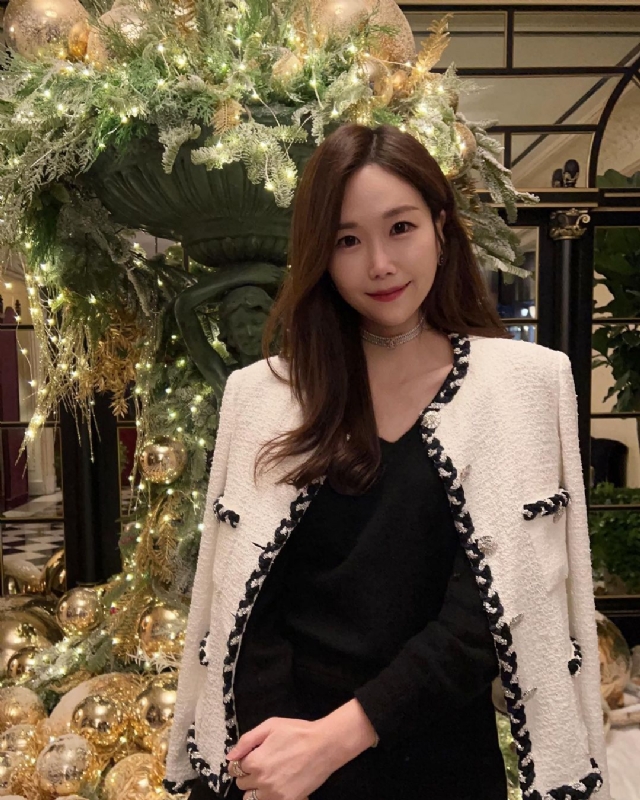 惠然的第二张照片--烟台相亲服务中心