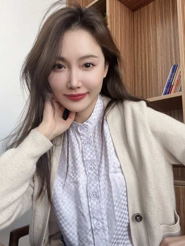 Anne林的第一张照片--烟台相亲服务中心