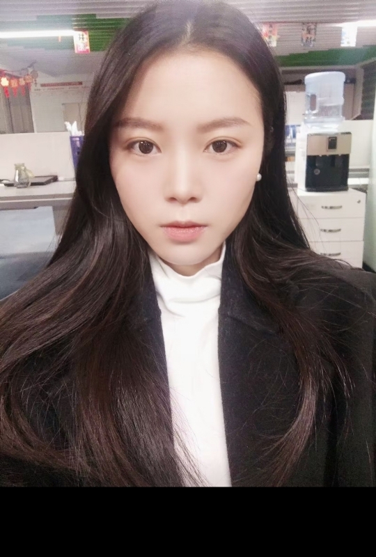 小月半的第一张照片--烟台相亲服务中心