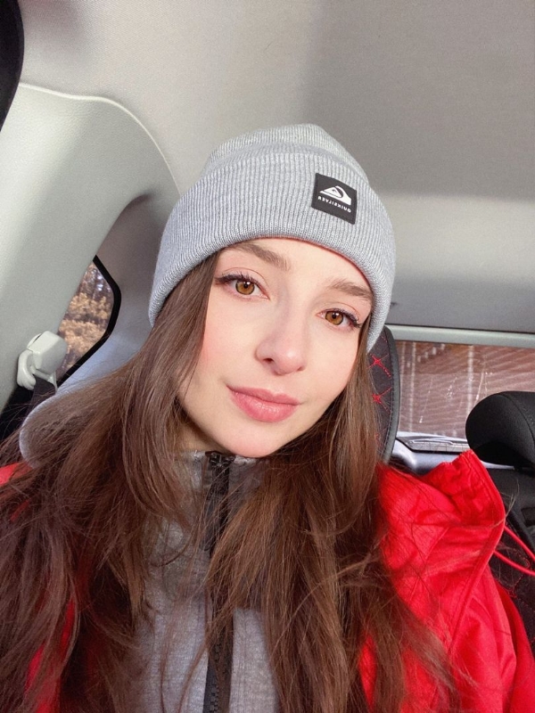 Emilia的第一张照片--烟台相亲服务中心