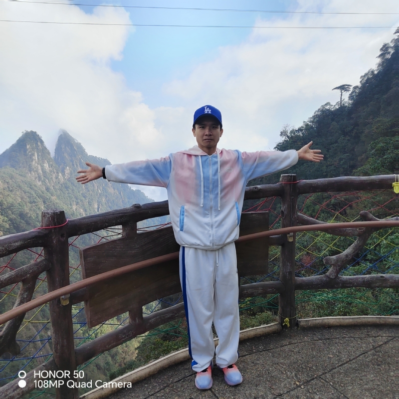 明明的第一张照片--烟台相亲服务中心