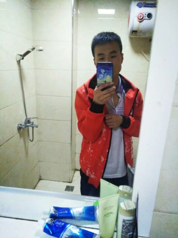 海之子的第一张照片--烟台相亲服务中心