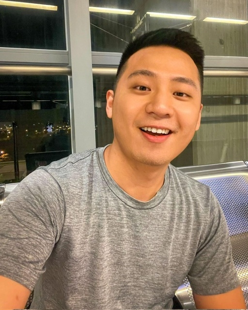 孤獨的男人的第三张照片--烟台相亲服务中心