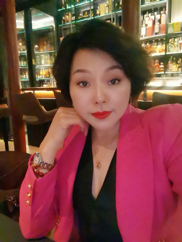 feng的第一张照片--烟台相亲服务中心