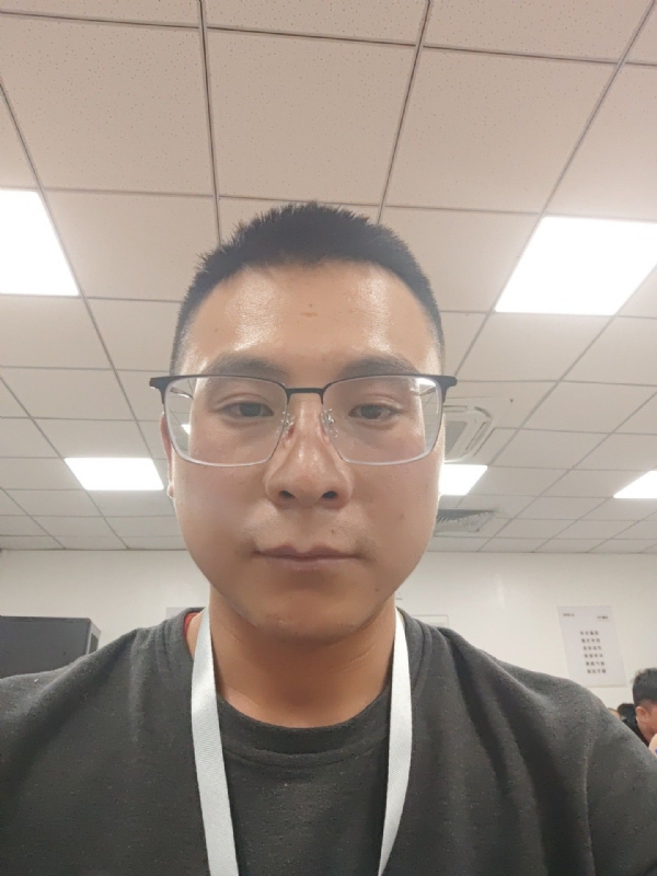 半夏微凉的第一张照片--烟台相亲服务中心