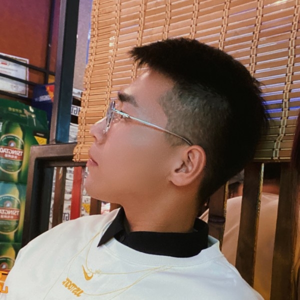 yang的第一张照片--烟台相亲服务中心