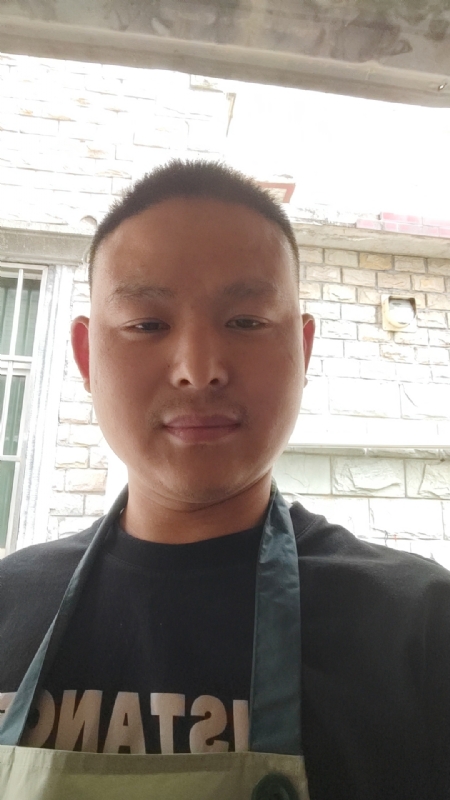 时光流逝的第一张照片--烟台相亲服务中心