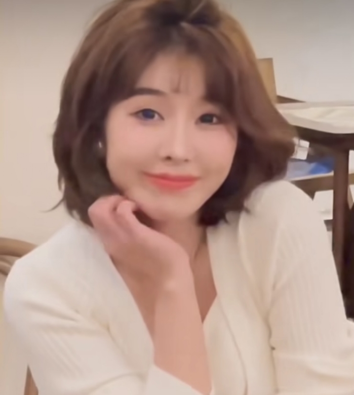 張雨晴的第一张照片--烟台相亲服务中心